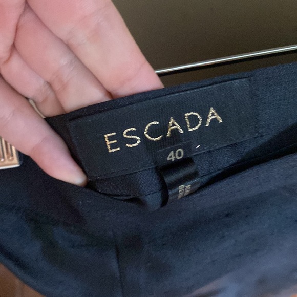 Vintage Designer ESCADA Silk and Fur Suit - Picture 5 of 5